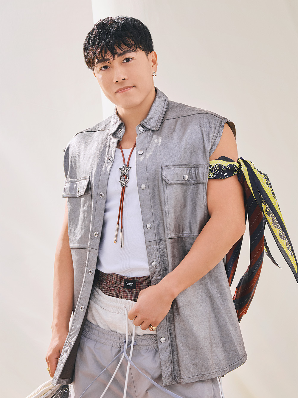 【送料無料】中務裕太さん掲載ページ（約A3サイズ）#65877 中務裕太 | ARTIST | LDH - LOVE + DREAM + HAPPINESS TO THE WORLD -